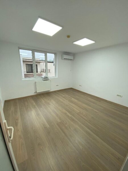 Titulescu, adiacent, cladire multifunctionala 600 mp, 13 camere.